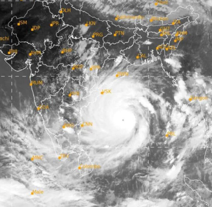IMD issued Red message for West Bengal and North Odisha coasts